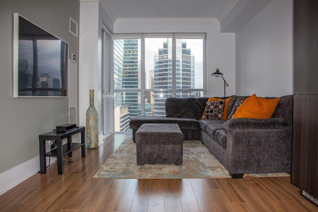 Downtown High-Rise Condo- Cn Tower View 多伦多 外观 照片